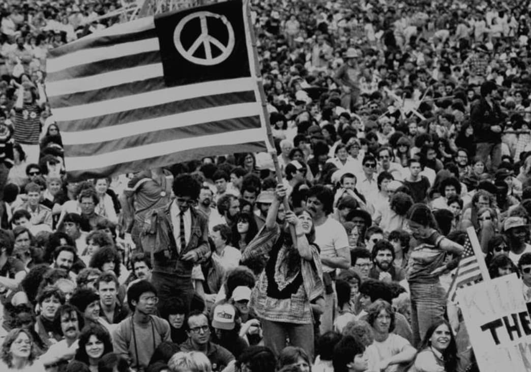 1982 anti nuclear march - The